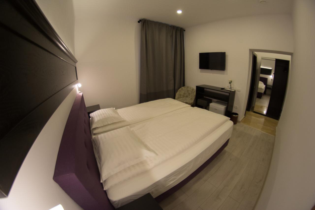 데바 Casa Branga B&B 외부 사진