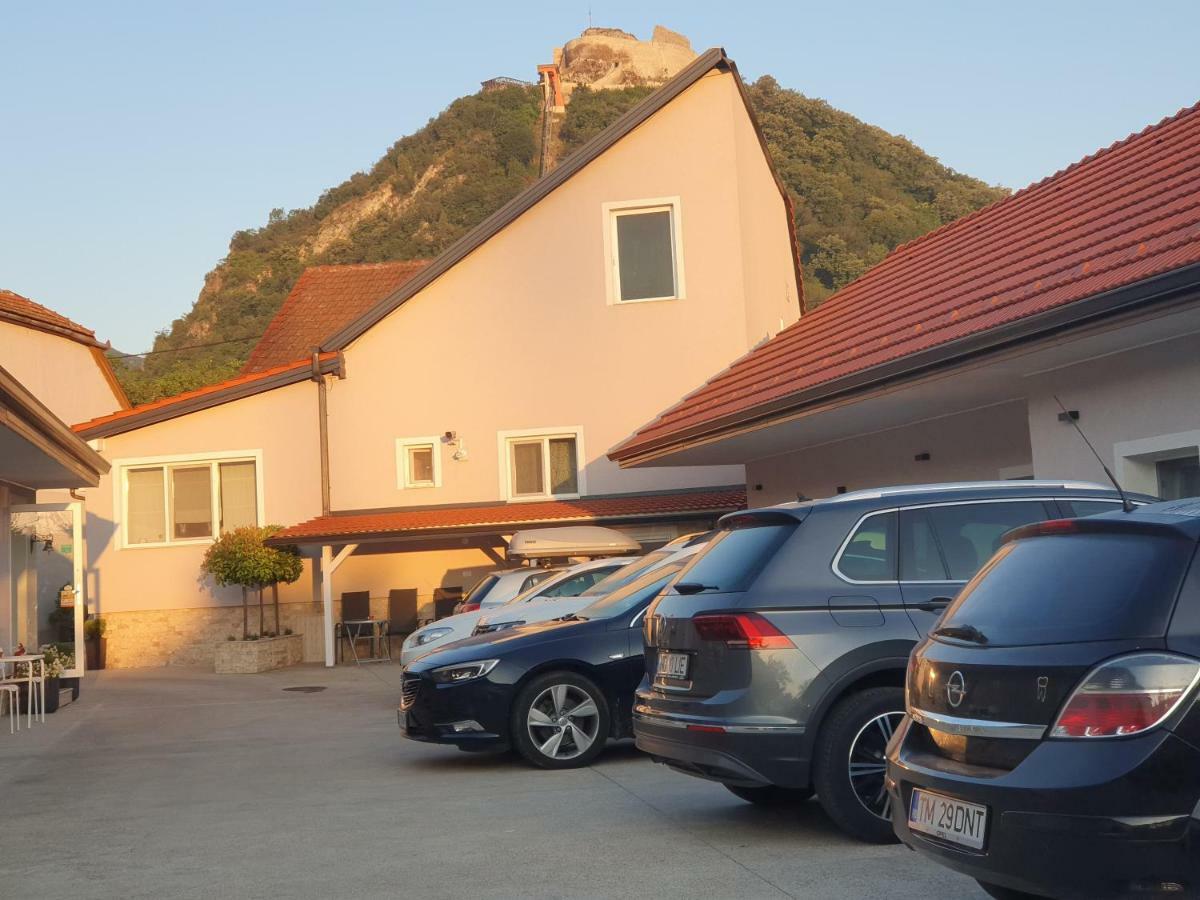 데바 Casa Branga B&B 외부 사진